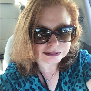 Meet your Posher, Sally